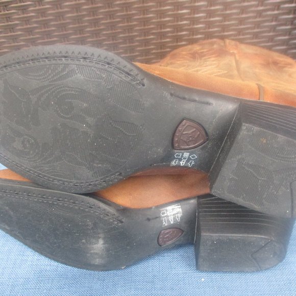 ARIAT ~ Heritage R Toe Western Boot ~Brown Distressed Leather ~ 9 C ~ Embroidery - Picture 13 of 13